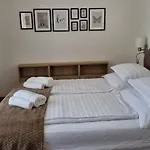 Magdarosa Lägenhet