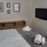 Magdarosa Lägenhet *