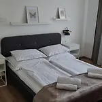 Magdarosa *