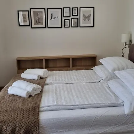 Magdarosa Apartment