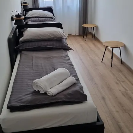 Magdarosa Apartment *